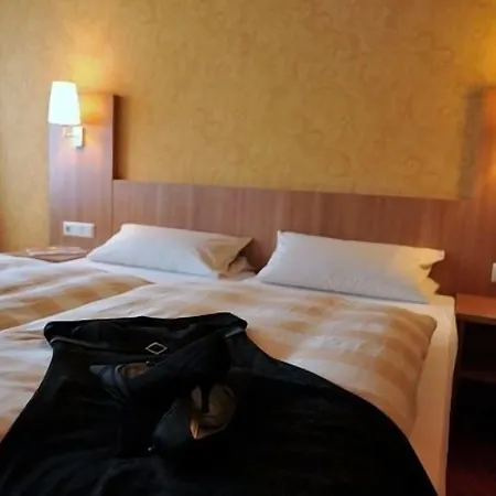 Hotel Hotel Central 3*