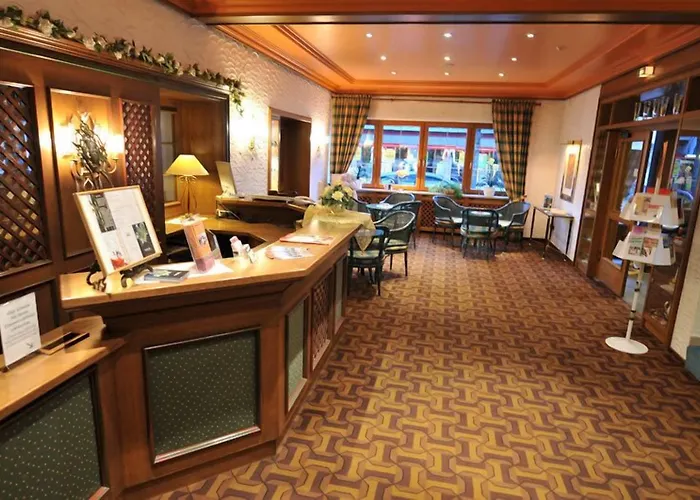 Hotel Central فيلنغن